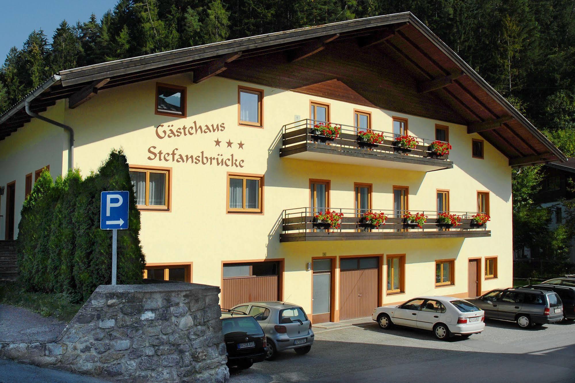 Hotel Gasthof Stefansbruecke Mutters Exterior photo